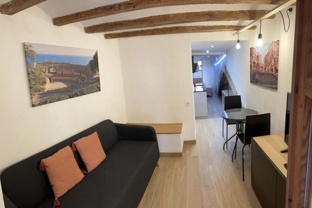 Casa Ferrers Piso 1. Loft En El Centro Apartment Тарагона Екстериор снимка